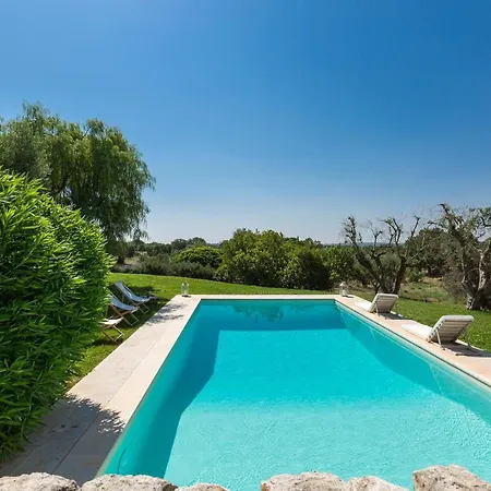 I Trulli Di Nani' By Perle Di Puglia Villa